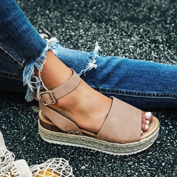 NEW**LADIES BLACK ESPADRILLE PLATFORM SANDAL - Picture 4 of 7